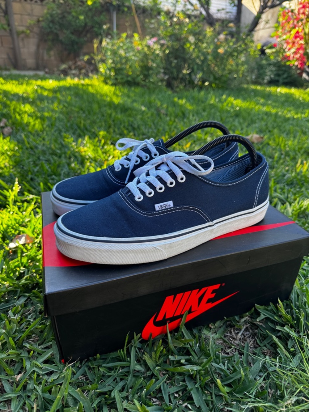 Vans Authentic skate shoes - “Dress Blues”
(M 10 / W 11.5)